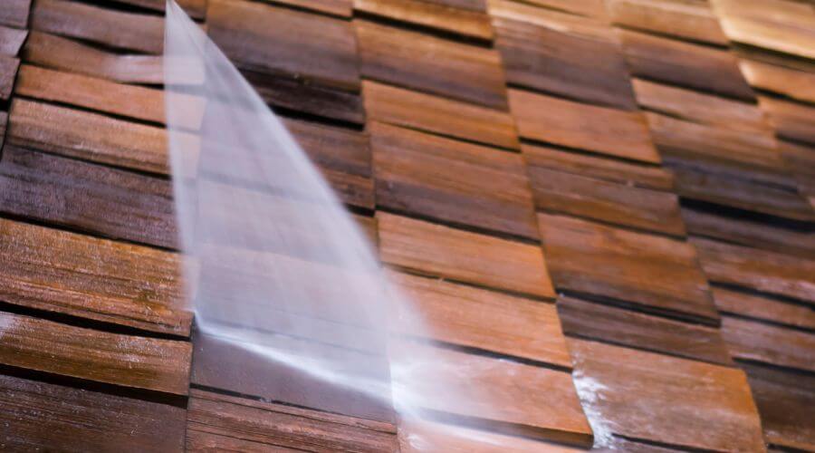 Expert flood damage restoration services in McCausland, IA
